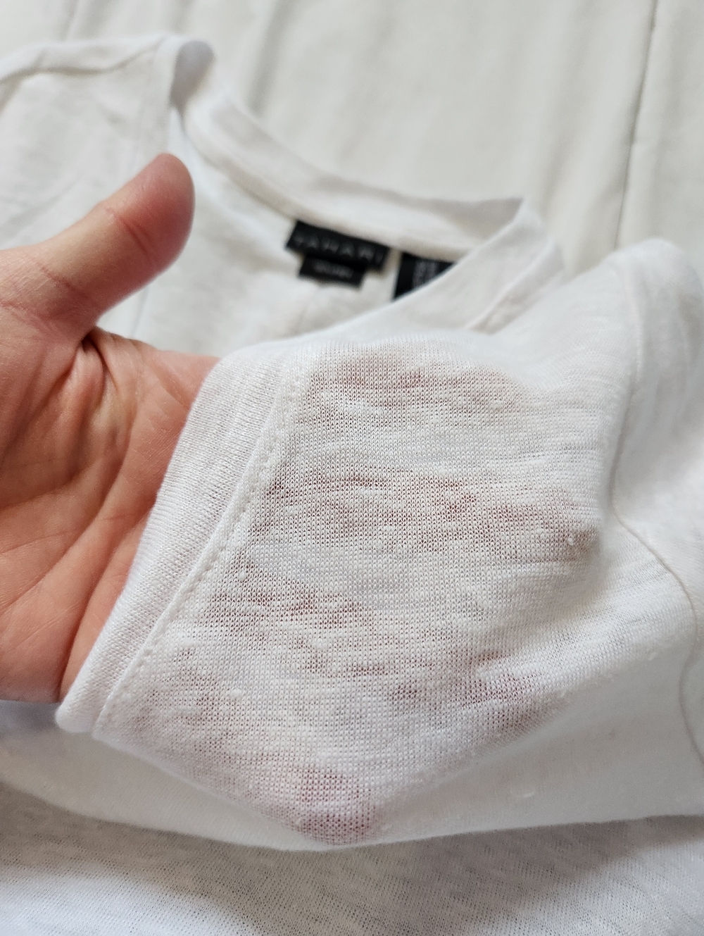 Tahari White V-Neck Short Sleeve Tee - Picture 5 of 8